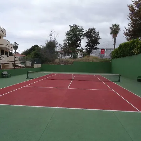 Apartamento Con Piscina Y Cancha De Tenis *