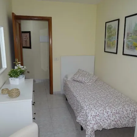 Apartamento Con Piscina Y Cancha De Tenis Puerto de la Cruz (Tenerife)