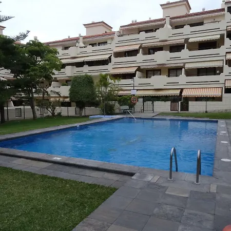 Apartamento Con Piscina Y Cancha De Tenis * Puerto de la Cruz (Tenerife)